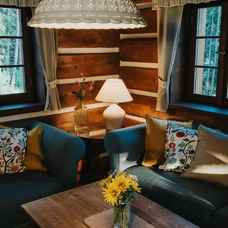 Chlalupa Libna - Adrspach アパート *