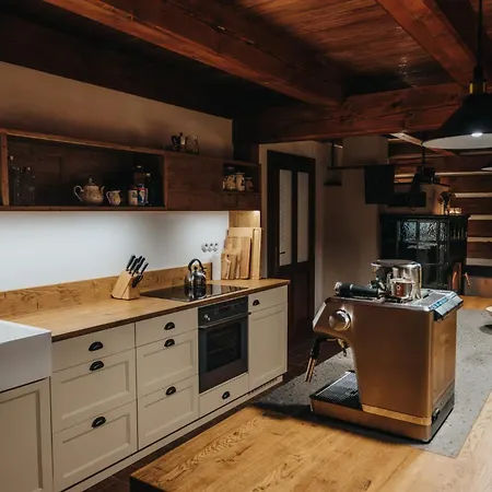 Chlalupa Libna - Adrspach アパート